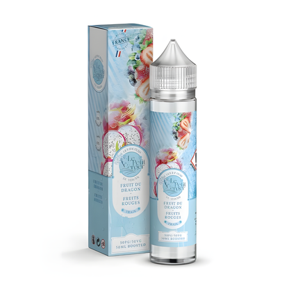 Gros plan bouteille e-liquide fruit du dragon baies rouges frais